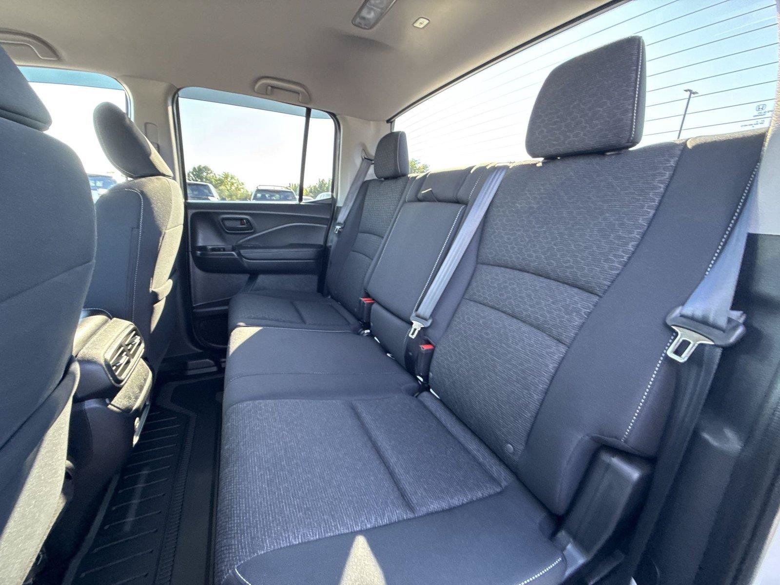 Certified 2025 Honda Ridgeline Sport image 16
