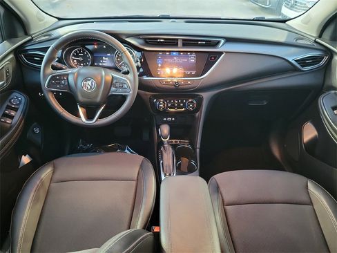 Used 2022 Buick Encore GX Select w/ Sport Touring Package image 9