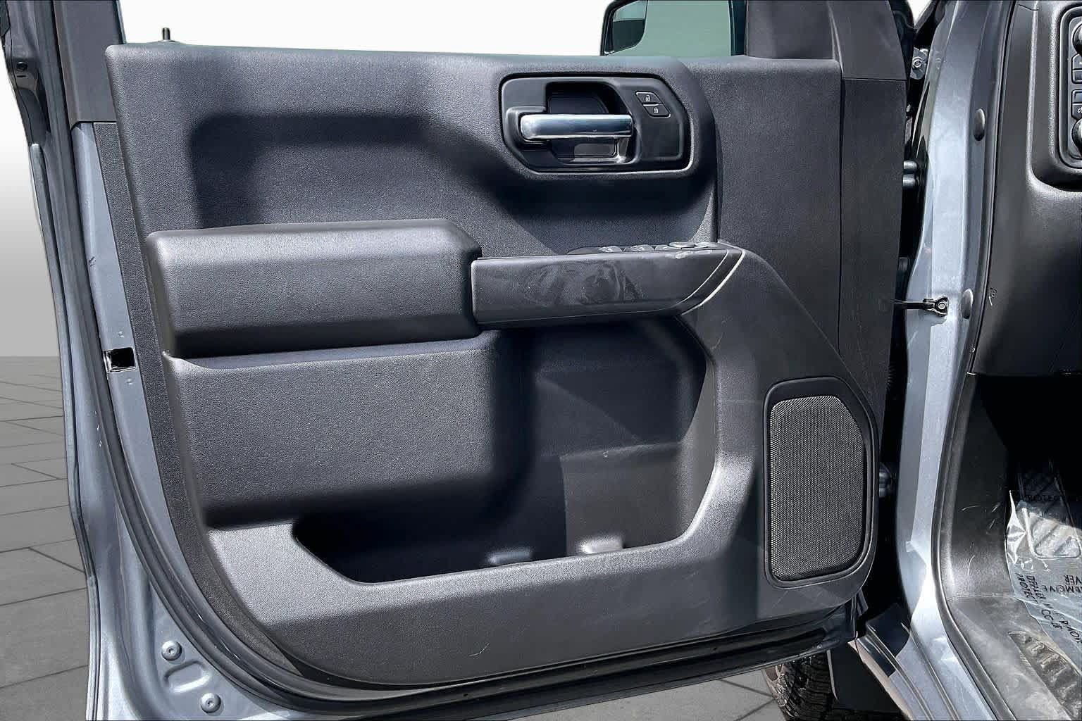 Used 2022 Chevrolet Silverado 1500 Custom AWD/4WD image 22