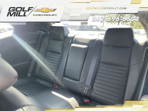 Used 2011 Dodge Challenger RWD image 25