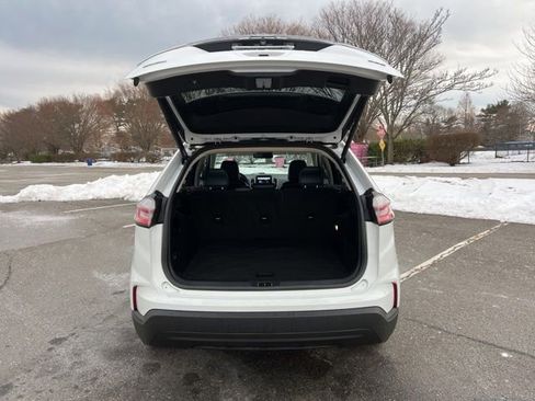 Certified 2022 Ford Edge SEL w/ Sport Appearance Package image 28