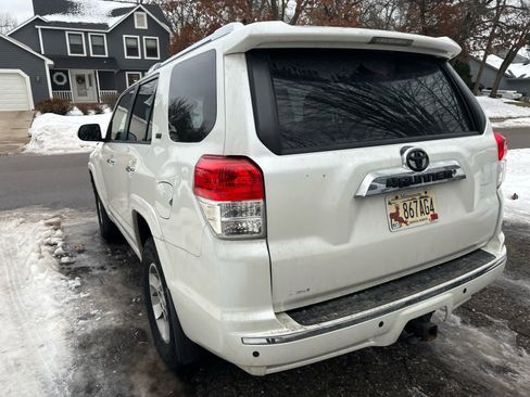 Used 2013 Toyota 4Runner SR5 image 3