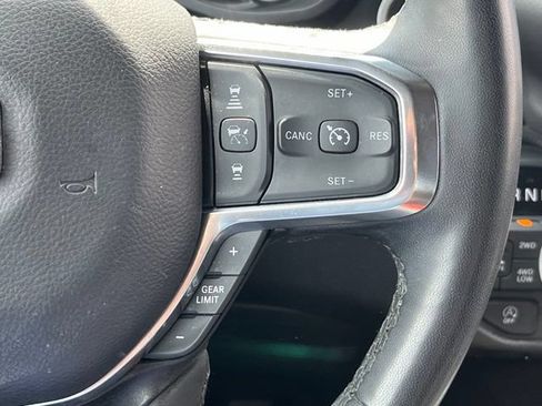 Used 2025 RAM 1500 Laramie AWD/4WD image 21