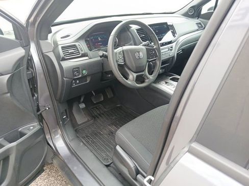 Used 2021 Honda Passport Sport image 41