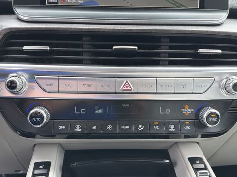Used 2020 Kia Telluride EX w/ EX Premium Package FWD image 14