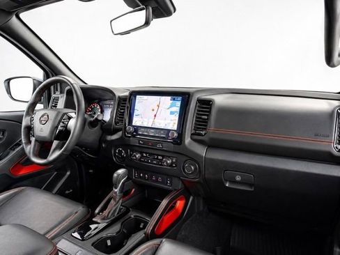 Used 2024 Nissan Frontier PRO-4X w/ Pro Premium Package AWD/4WD image 21