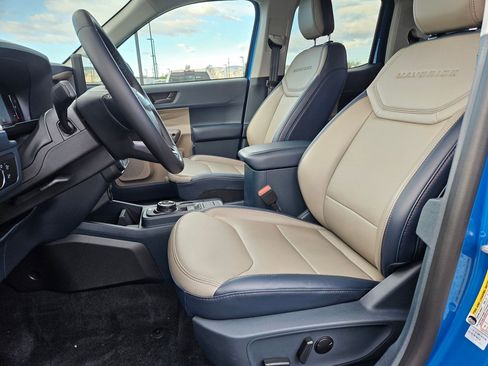 Used 2025 Ford Maverick Lariat w/ 4K Tow Package image 17