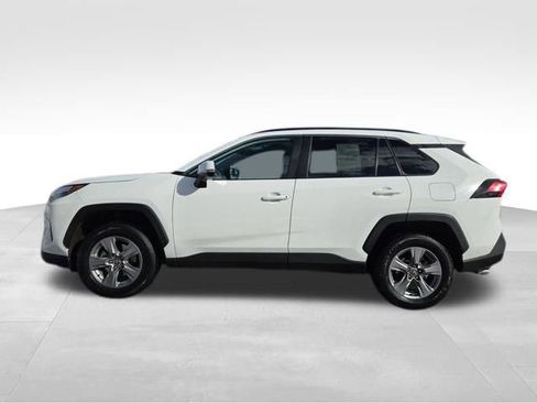 Used 2023 Toyota RAV4 XLE image 9
