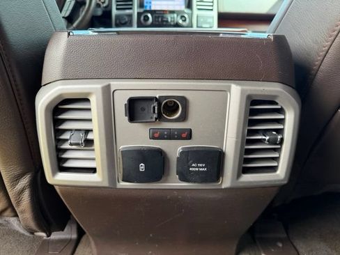 Used 2018 Ford F150 King Ranch w/ Equipment Group 601A Luxury AWD/4WD image 23