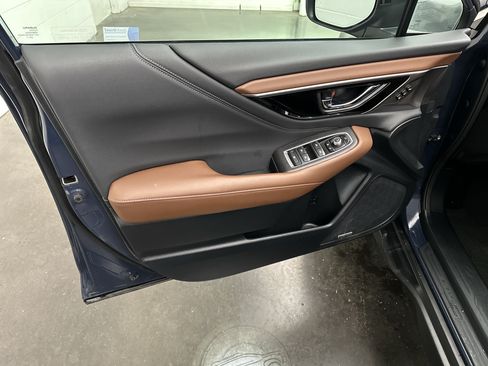 Used 2024 Subaru Outback Touring AWD/4WD image 19