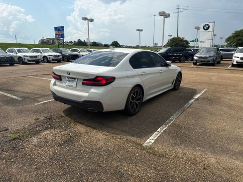 Used 2023 BMW 540i w/ M Sport Package RWD image 5