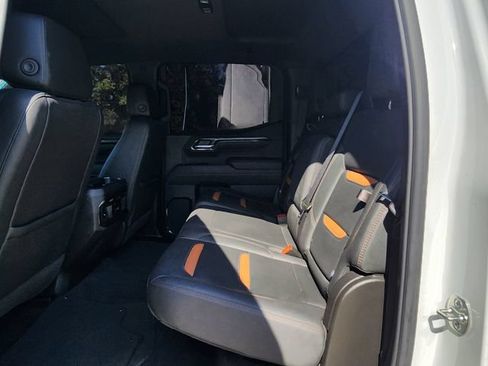 Used 2025 GMC Sierra 1500 AT4 AWD/4WD image 17