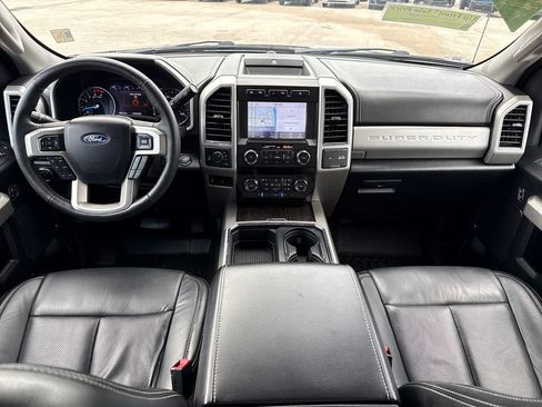 Used 2020 Ford F250 Lariat w/ Lariat Ultimate Package AWD/4WD image 6