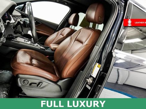 Used 2018 Audi Q7 3.0T Premium Plus w/ Premium Plus Package AWD/4WD image 19