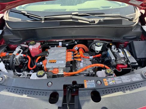 Used 2022 Chevrolet Bolt EUV LT FWD image 17