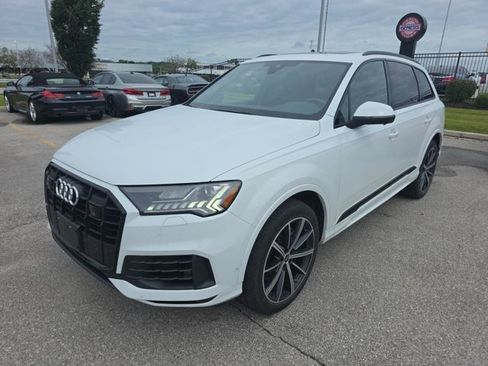 Used 2023 Audi Q7 3.0T Premium Plus w/ Premium Plus Package AWD/4WD image 15