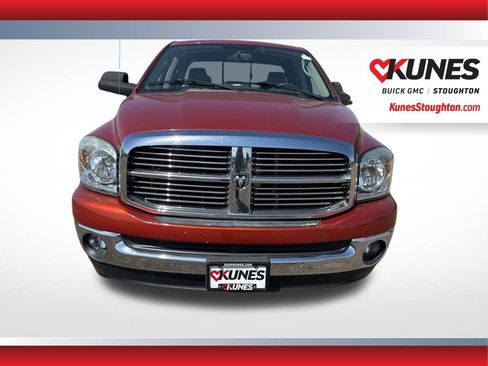 Used 2008 Dodge Ram 1500 Truck SLT w/ Trailer Tow Group AWD/4WD image 3