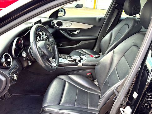 Used 2016 Mercedes-Benz C 300 4MATIC Sedan image 7