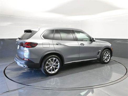 New 2026 BMW X5 xDrive50e w/ Climate Comfort Package image 15