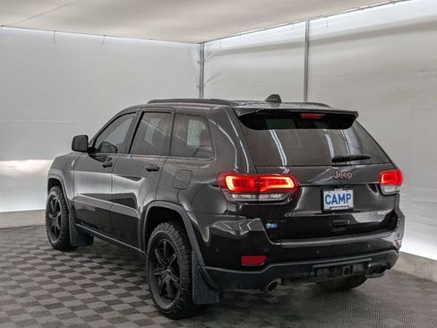 Used 2017 Jeep Grand Cherokee Trailhawk w/ Trailhawk Luxury Group image 4