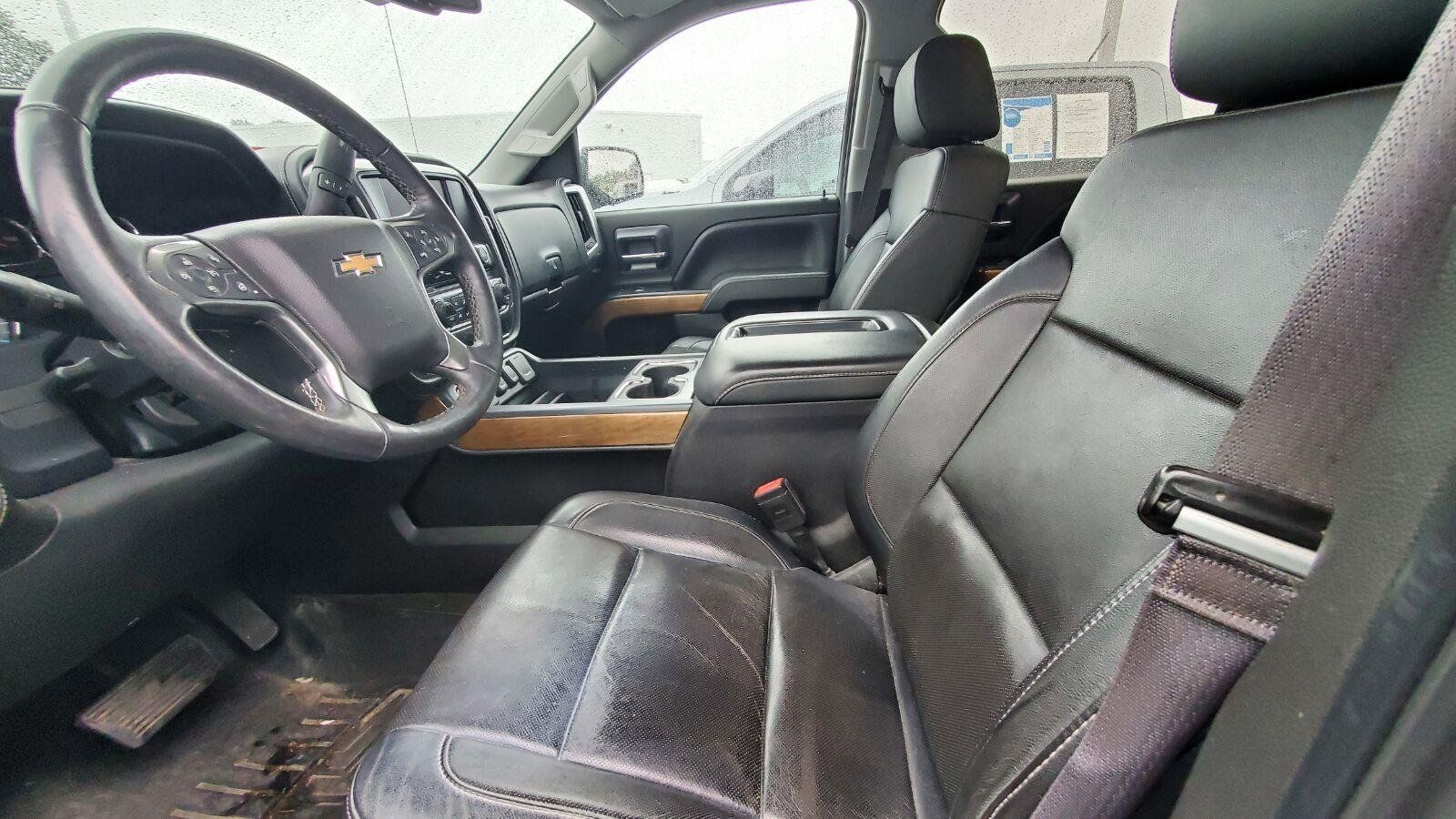 Used 2015 Chevrolet Silverado 1500 LTZ w/ LTZ Plus Package AWD/4WD image 3