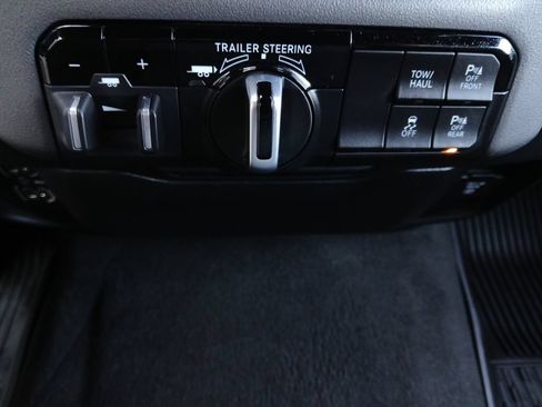 Used 2022 RAM 1500 Lone Star AWD/4WD image 10
