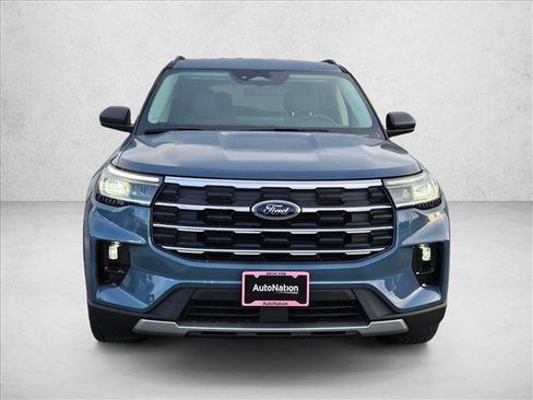 New 2026 Ford Explorer Active w/ Active Comfort Package image 6