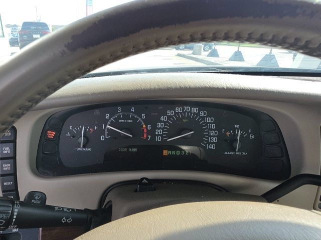 Used 2003 Buick Park Avenue w/ 1SE Package FWD image 18