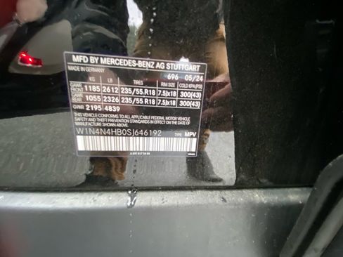 Used 2025 Mercedes-Benz GLA 250 4MATIC image 35