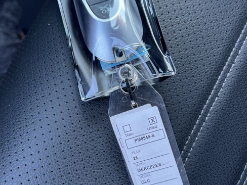 Certified 2025 Mercedes-Benz GLC 300 4MATIC image 38