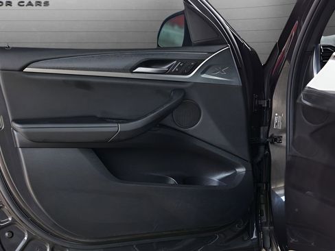 Used 2024 BMW X3 xDrive30i w/ Convenience Package image 29