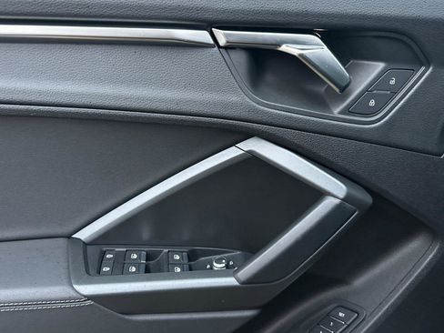 Certified 2023 Audi Q3 2.0T Premium image 10