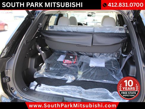 New 2026 Mitsubishi Outlander SEL image 32