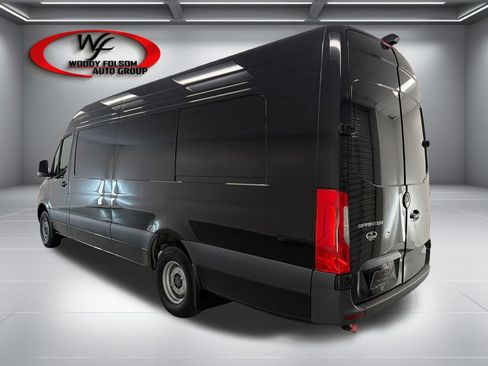 Used 2025 Mercedes-Benz Sprinter 3500 image 7