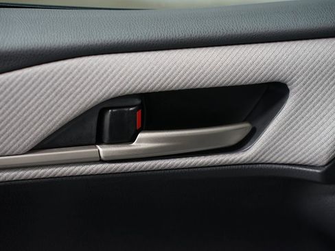 Certified 2025 Toyota Camry SE w/ Convenience Package image 33