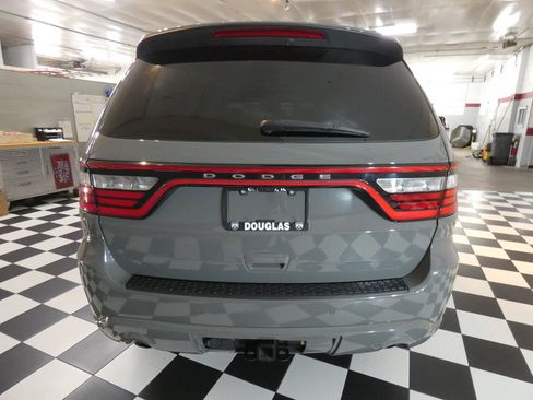 Used 2023 Dodge Durango R/T AWD/4WD image 5