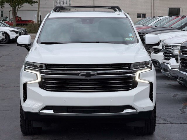 Used 2023 Chevrolet Tahoe LT w/ Luxury Package AWD/4WD image 2
