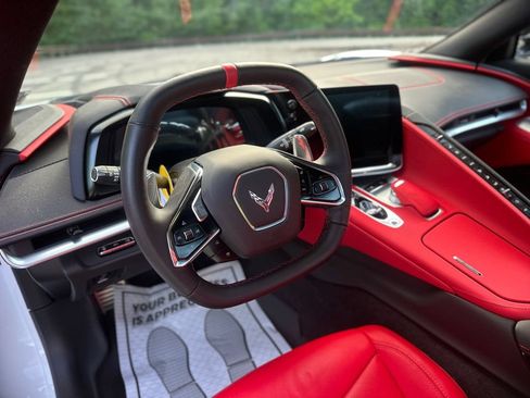 Used 2023 Chevrolet Corvette Stingray Preferred Conv w/ Battery Protection Package RWD image 23
