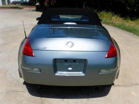 Used 2005 Nissan 350Z Grand Touring RWD image 14