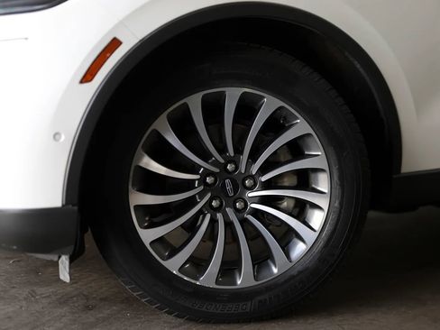 Used 2020 Lincoln Aviator Reserve w/ Equipment Group 201A image 10