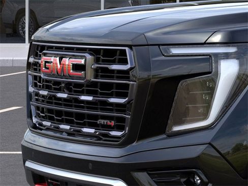 New 2025 GMC Yukon XL AT4 Ultimate image 13