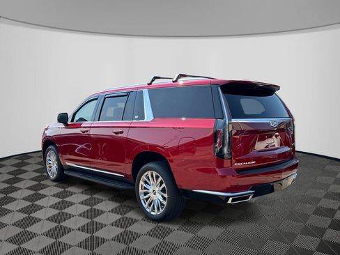 Used 2024 Cadillac Escalade ESV Premium Luxury AWD/4WD image 5
