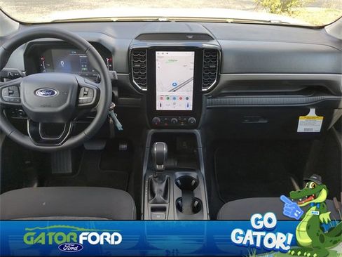 Used 2025 Ford Ranger XLT image 17