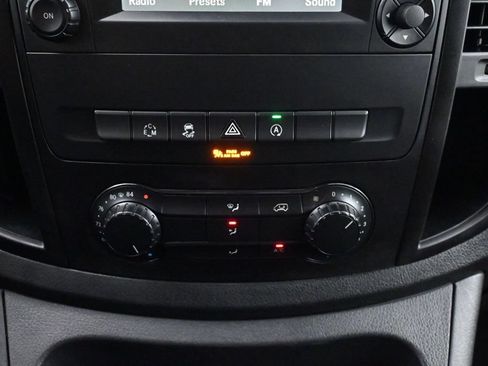 Used 2019 Mercedes-Benz Metris image 29