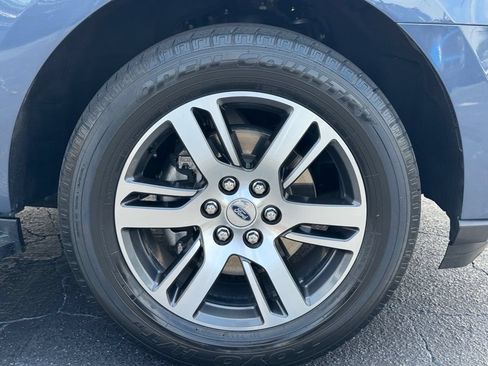Used 2023 Ford Expedition XLT RWD image 10