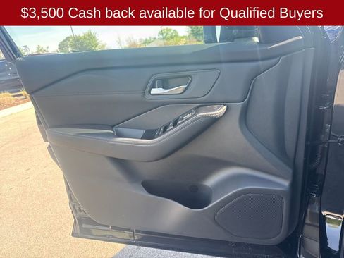 New 2026 Nissan Rogue SV FWD image 11