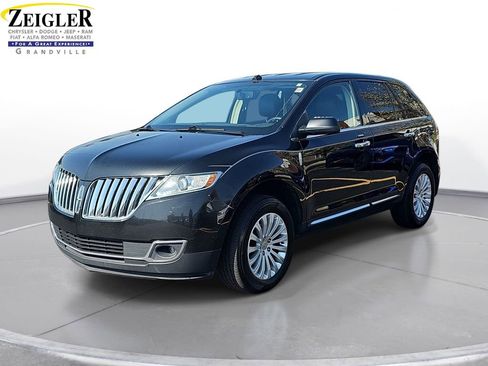 Used 2013 Lincoln MKX AWD image 1