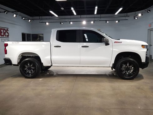 Used 2021 Chevrolet Silverado 1500 Custom Trail Boss image 8