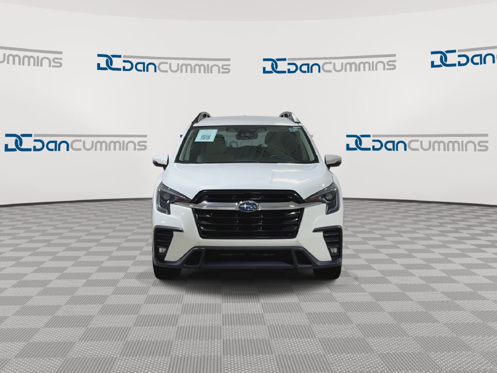 Used 2023 Subaru Ascent Limited AWD/4WD image 3