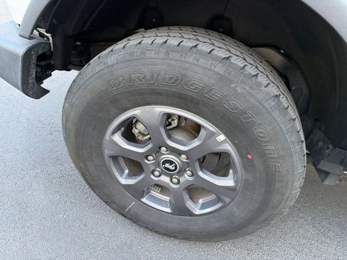 Used 2025 Ford Bronco Big Bend AWD/4WD image 14